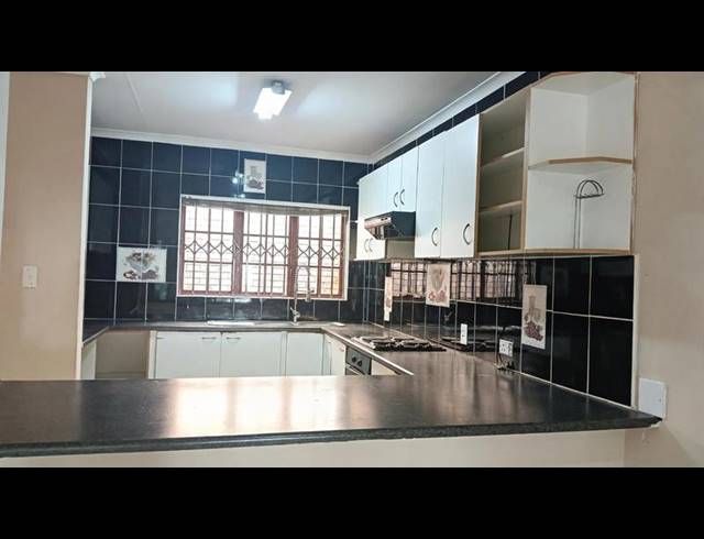 3 BEDROOM PROPERTY TO RENT IN NEW GERMANY